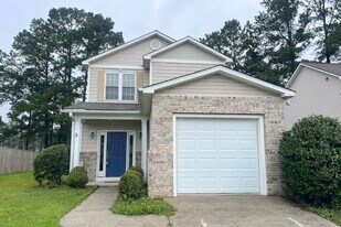 1032 Lake Norman Ln in Leland, NC - Building Photo