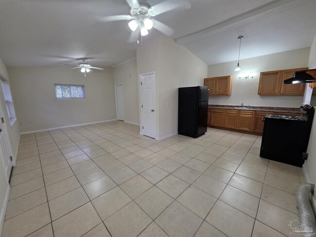 604 N 70th Ave in Pensacola, FL - Building Photo - Building Photo