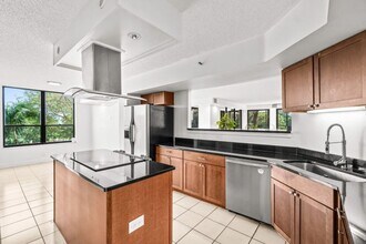 7201 Promenade Dr in Boca Raton, FL - Building Photo - Building Photo