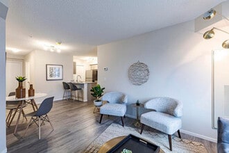 Emerald Place in Sherwood Park, AB - Building Photo - Building Photo