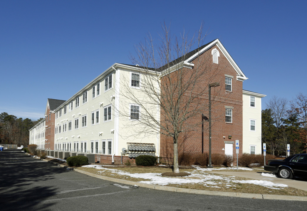 The Pines at Tinton Falls in Tinton Falls, NJ - Building Photo