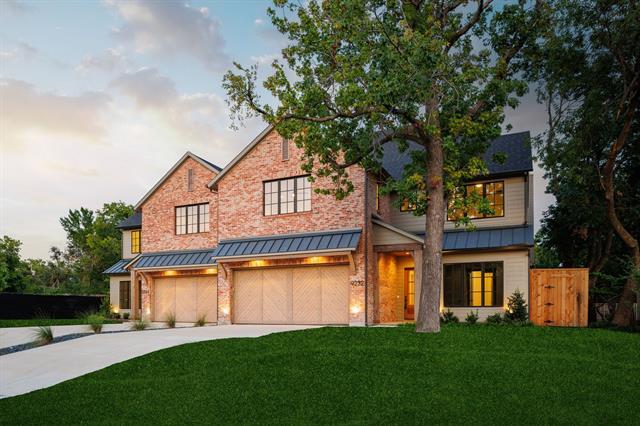 9232 San Fernando Way in Dallas, TX - Building Photo - Building Photo
