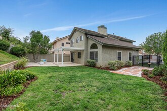 26869 Cold Springs St in Agoura Hills, CA - Building Photo - Building Photo