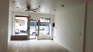 424 17th St in Union City, NJ - Building Photo - Building Photo