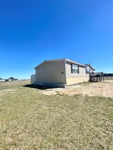 496 Schultz Rd in Sealy, TX - Building Photo - Building Photo