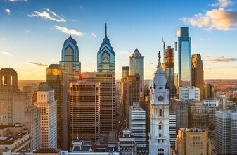 1331 Dickinson St, Unit 1 in Philadelphia, PA - Foto de edificio - Building Photo