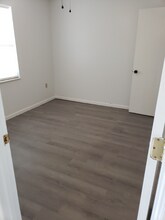 280 W Main St in Dandridge, TN - Building Photo - Building Photo