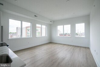 2235 Washington Ave-Unit -UNIT 201 in Philadelphia, PA - Building Photo - Building Photo
