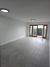 11610 N Bayshore Dr in North Miami, FL - Building Photo - Building Photo