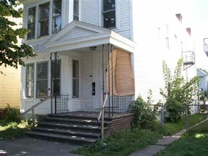 141 6th Ave in Troy, NY - Foto de edificio