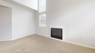 1655 Kerry Ln in Santa Rosa, CA - Building Photo - Building Photo
