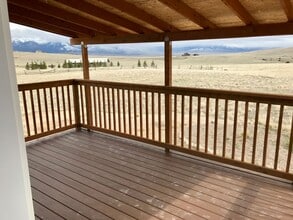 273 Shining Mountains Loop Rd in Ennis, MT - Building Photo - Building Photo
