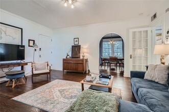 2230 Peachtree Rd NW in Atlanta, GA - Building Photo - Building Photo
