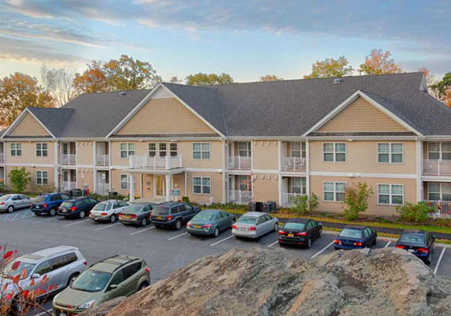 Hillcrest Commons II Senior Living 55+ in Carmel, NY - Building Photo - Building Photo