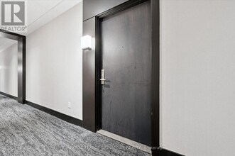 55 Duke St W in Kitchener, ON - Building Photo - Building Photo