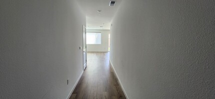 8170 Champart Cir in Elk Grove, CA - Building Photo - Building Photo