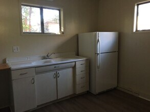 647 D St in Davis, CA - Building Photo - Building Photo