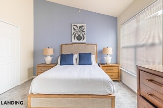 400 Blake St, Unit 2407 in New Haven, CT - Foto de edificio - Building Photo