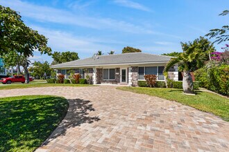 401 NE 10th Terrace in Boca Raton, FL - Building Photo - Building Photo