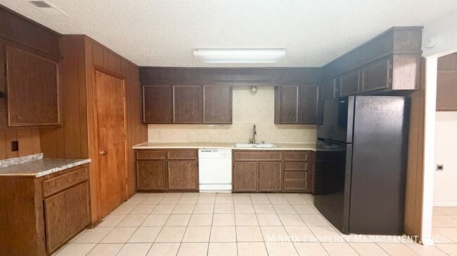 7306 Ave. W in Lubbock, TX - Building Photo - Building Photo