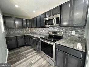 522 S 3rd St in Darby, PA - Foto de edificio - Building Photo