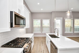 304 Chobani Ln in Houston, TX - Building Photo - Building Photo