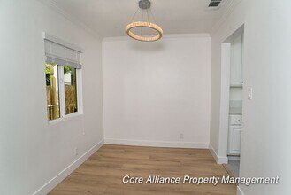 18538 Nordhoff St in Los Angeles, CA - Building Photo - Building Photo