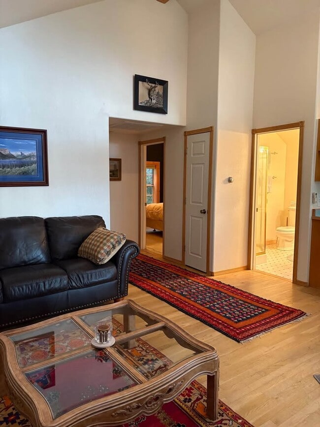 757 Bowman Rd in Hamilton, MT - Building Photo - Building Photo