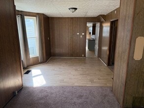 515 W Trail St in Jackson, MI - Building Photo - Building Photo