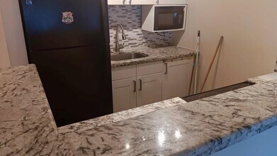 2000 NE 51st Ct in Fort Lauderdale, FL - Building Photo - Building Photo