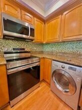 151 NE 16th Ave, Unit 334 in Fort Lauderdale, FL - Building Photo - Building Photo