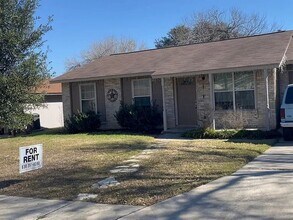 11414 Cedar Corral Dr in San Antonio, TX - Building Photo - Building Photo
