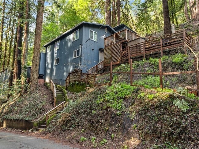 property at 14842 Canyon 1 Rd