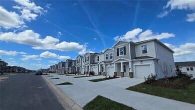 2664 Armstrong Ave in Clermont, FL - Building Photo - Building Photo