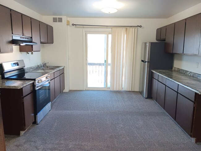 416 E Main St, Unit C in Harrisville, MI - Building Photo - Building Photo