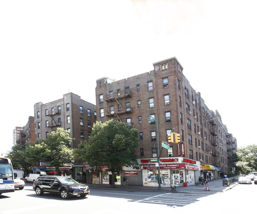 40-50 Lincoln Rd in Brooklyn, NY - Foto de edificio