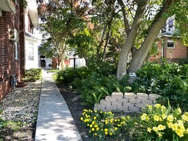 3721 Broadway, Unit Apartment 2 in Allentown, PA - Building Photo