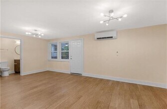 114 N Julia St in Mobile, AL - Building Photo - Building Photo