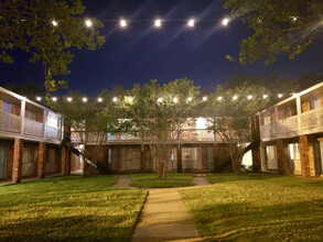 Stadium View Apartments in Baton Rouge, LA - Building Photo - Building Photo