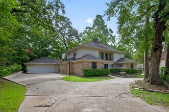 663 Ravensworth Dr in Conroe, TX - Building Photo - Building Photo