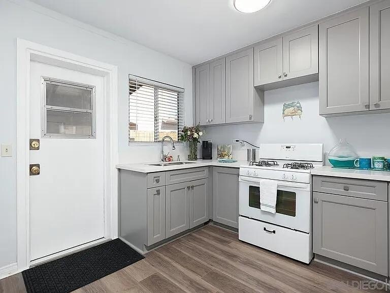 1382 Grove Ave, Unit 1382 grove ave in Imperial Beach, CA - Building Photo