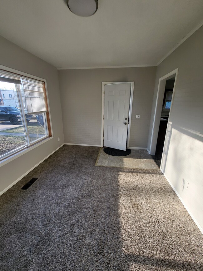 2932 Sanford St in Muskegon Heights, MI - Foto de edificio - Building Photo