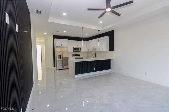 property at 843 Duplex St E