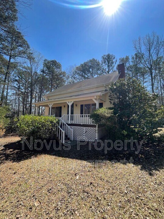121 Chipley Creek Dr in Villa Rica, GA - Building Photo