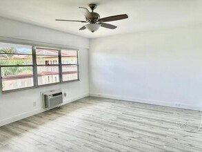 251 Brighton Dr in Boca Raton, FL - Building Photo - Building Photo