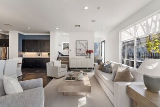 162 Vieux Carre Dr in Houston, TX - Building Photo - Building Photo