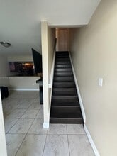 483 NW 19th St in Miami, FL - Building Photo - Building Photo