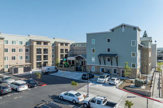 Mountain View in Lake Forest, CA - Foto de edificio - Building Photo