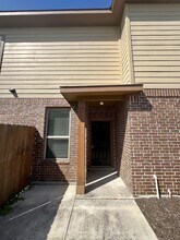 374 Creekside Curve in New Braunfels, TX - Building Photo - Building Photo