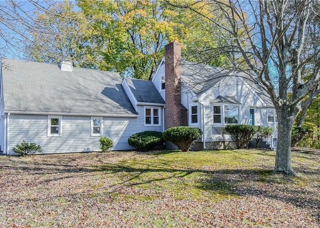 19 Leonard Pl in Trumbull, CT - Foto de edificio - Building Photo